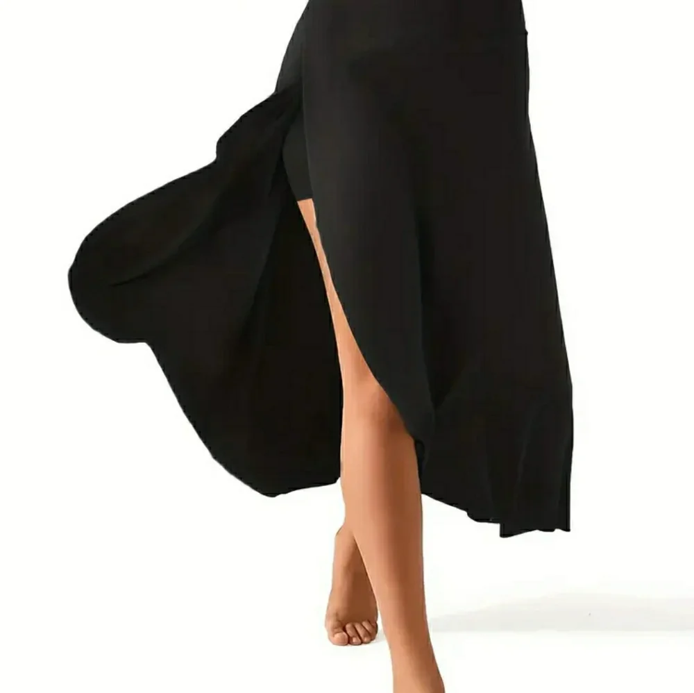 NEW! Black Versatile High Low Skirt w/ Phone Pocket (Multiple Sizes Available) - Picture 6 of 7